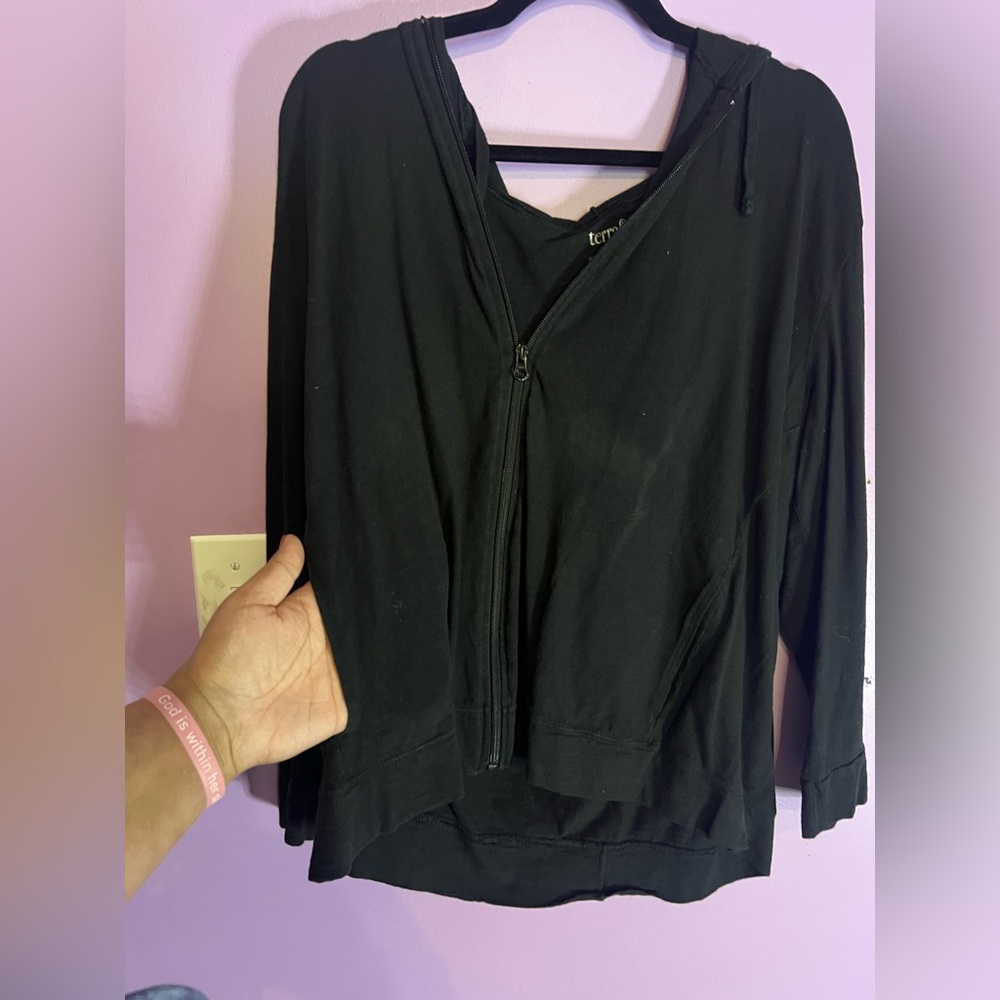 Terra & Sky Classic Black Top